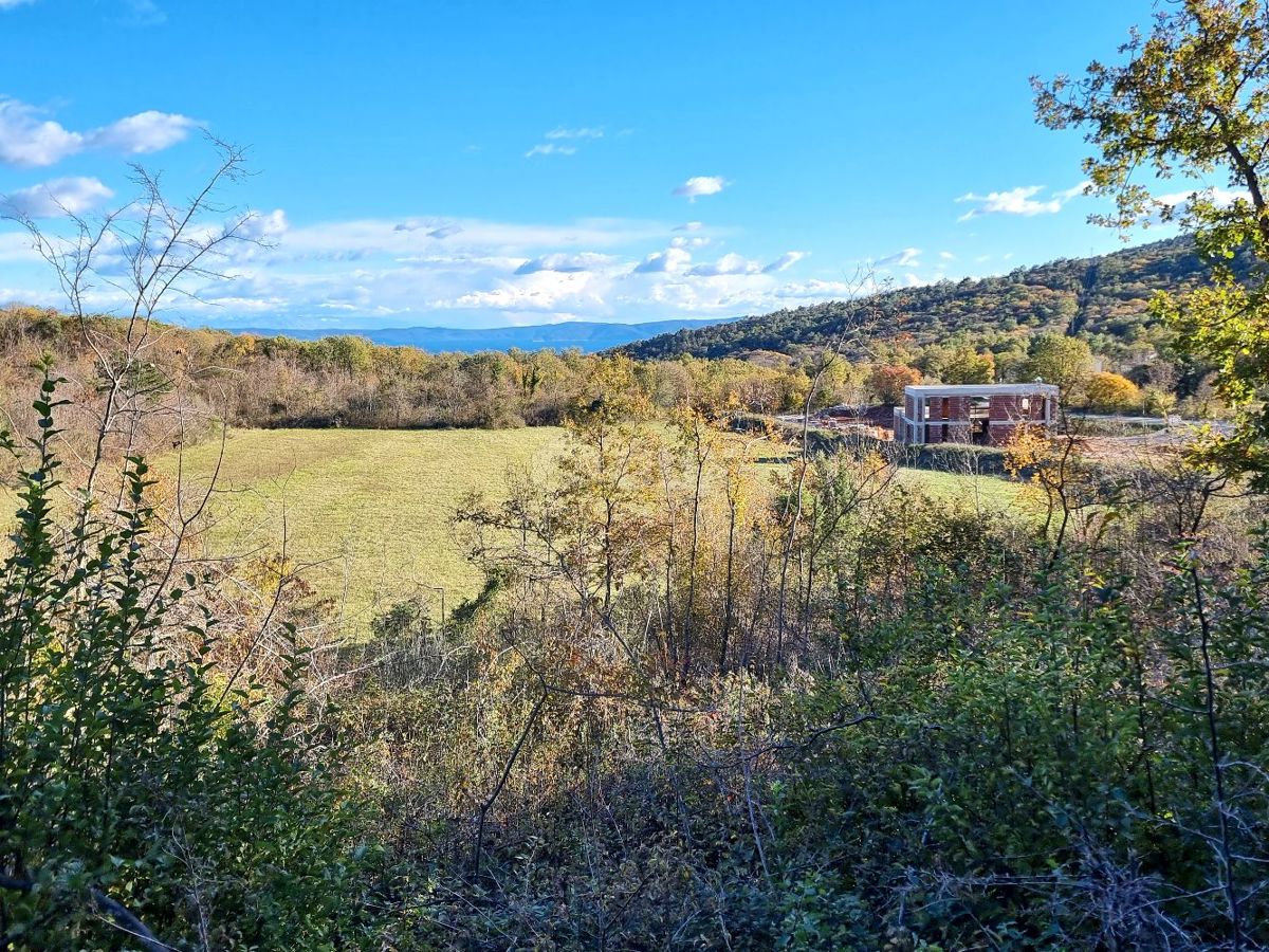 ISTRA, LABIN - Novogradnja moderne izvedbe z bazenom