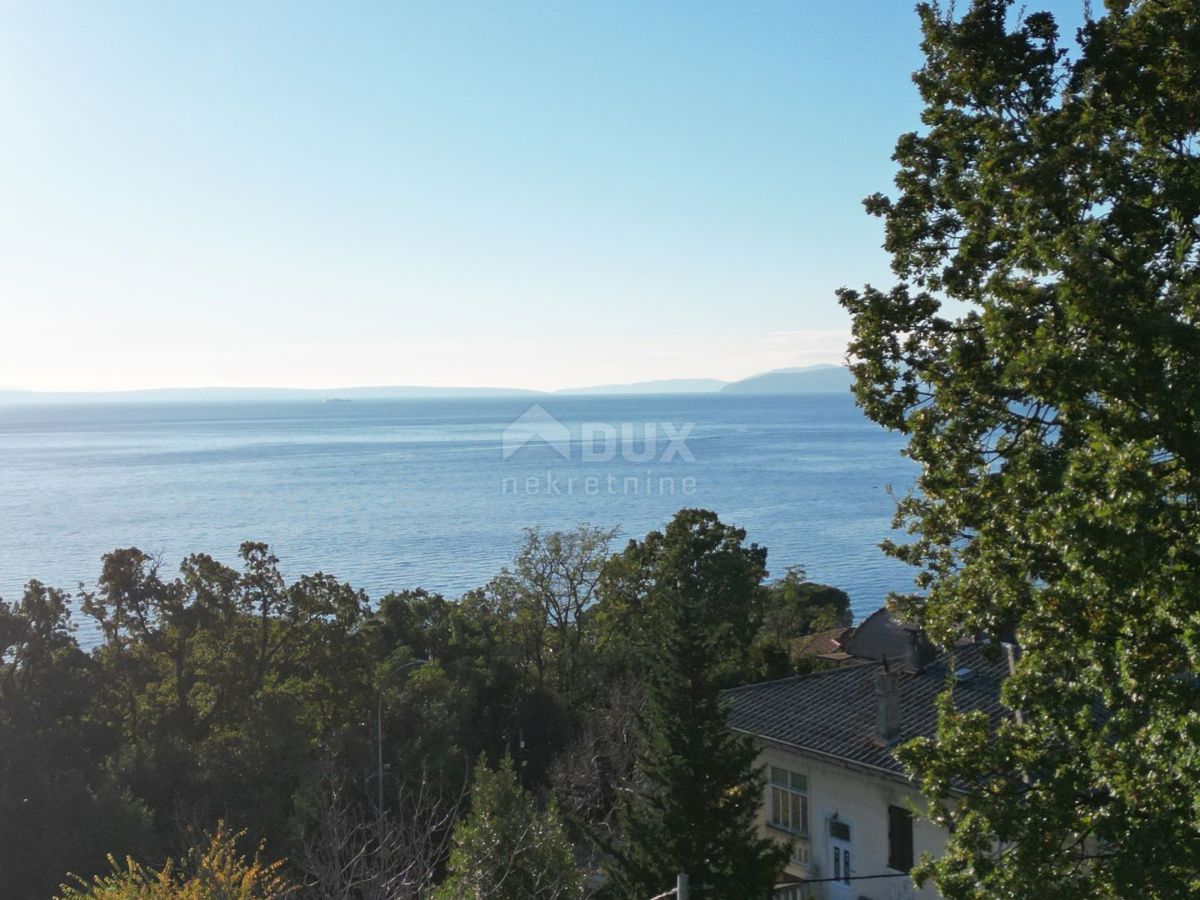 OPATIJA, VOLOSKO - zazidljiva parcela 640m2 Z ZAZD. Z DOVOLJENJEM!!! in pogled na morje za stanovanjski objekt - apartmaji/apartmaji/družinska hiša/vila/hiša za najem - počitnice z bazenom