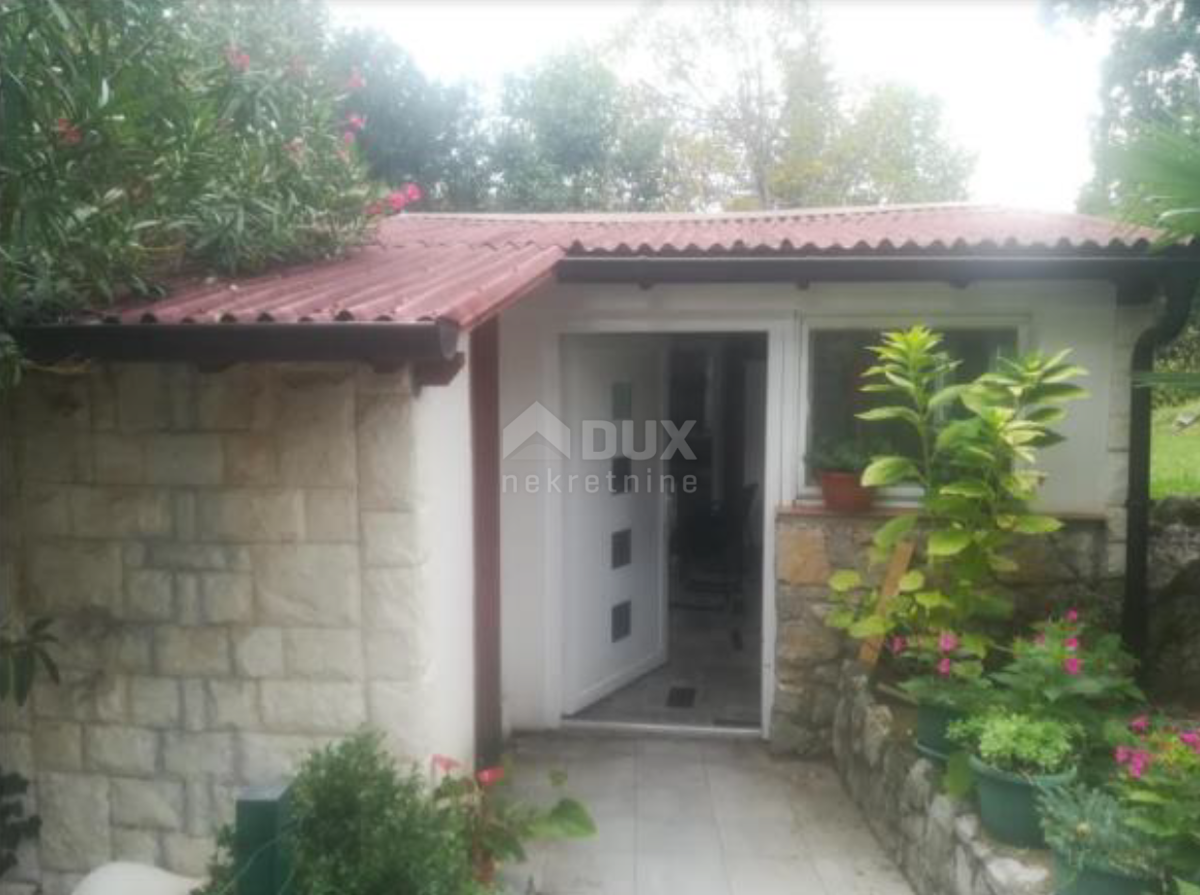 OPATIJA, VOLOSKO - zazidljiva parcela 640m2 Z ZAZD. Z DOVOLJENJEM!!! in pogled na morje za stanovanjski objekt - apartmaji/apartmaji/družinska hiša/vila/hiša za najem - počitnice z bazenom