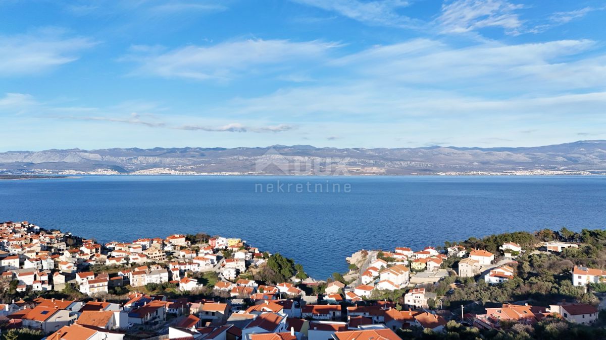 OTOK KRK, VRBNIK - Zazidljivo zemljišče, TOP LOKACIJA s projektom