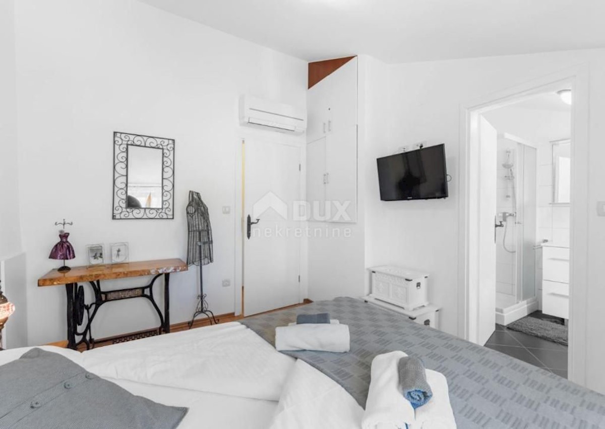 Pićan, 450m2