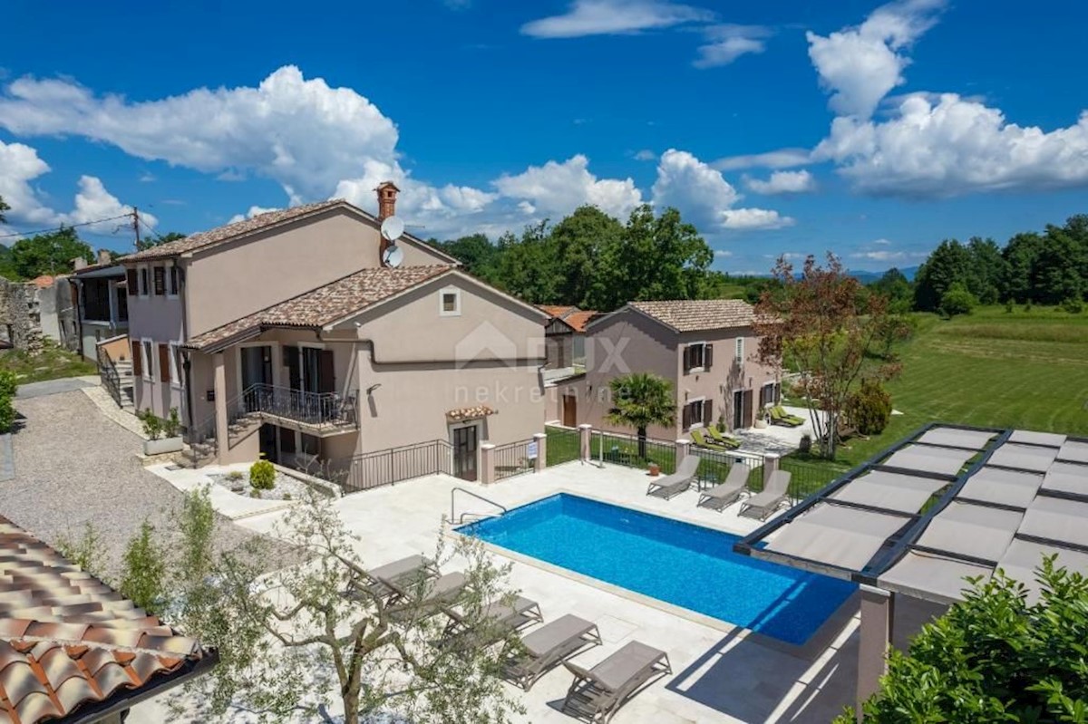 Pićan, 450m2