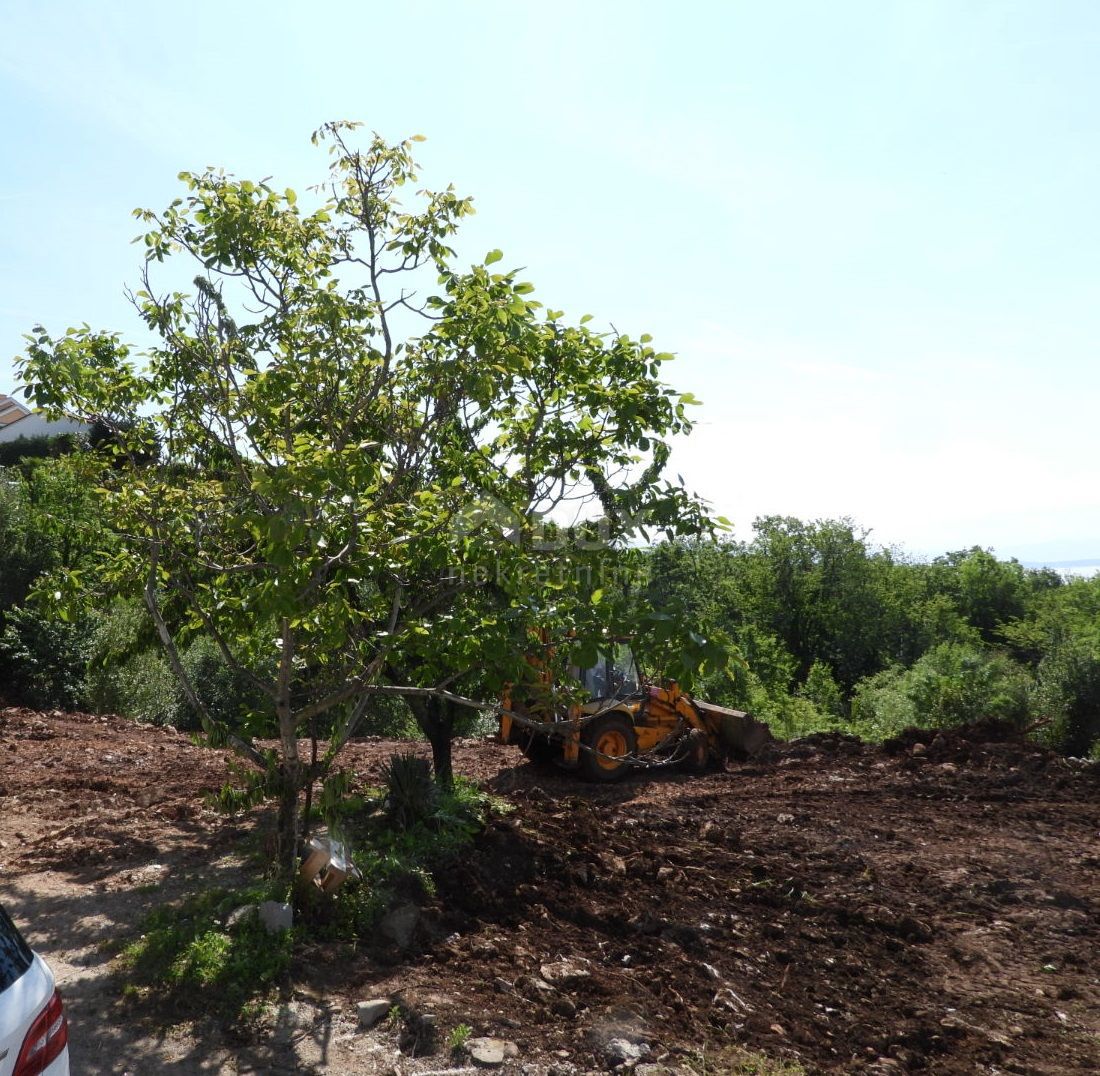 KASTAV, RUBEŠI - gradbeno zemljišče 1957m2 s pogledom na morje za stanovanjsko gradnjo - apartmaji/družinska hiša/vila