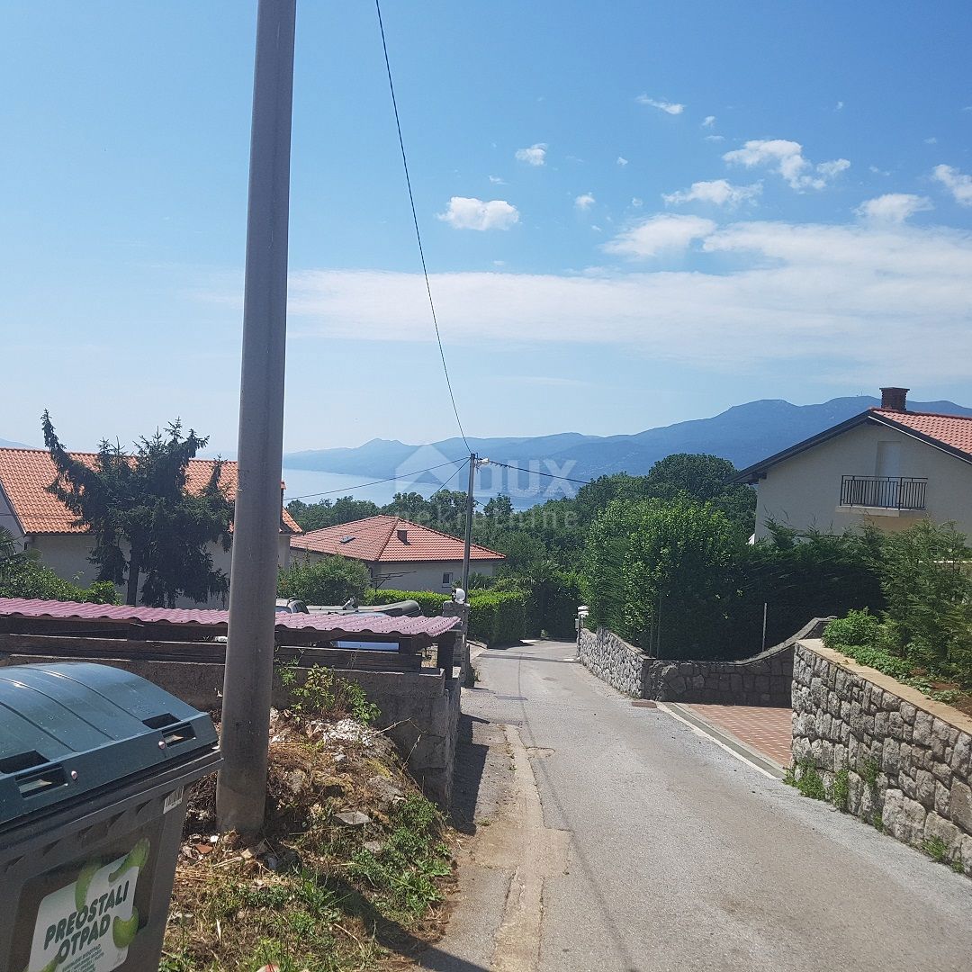 KASTAV, RUBEŠI - gradbeno zemljišče 1957m2 s pogledom na morje za stanovanjsko gradnjo - apartmaji/družinska hiša/vila