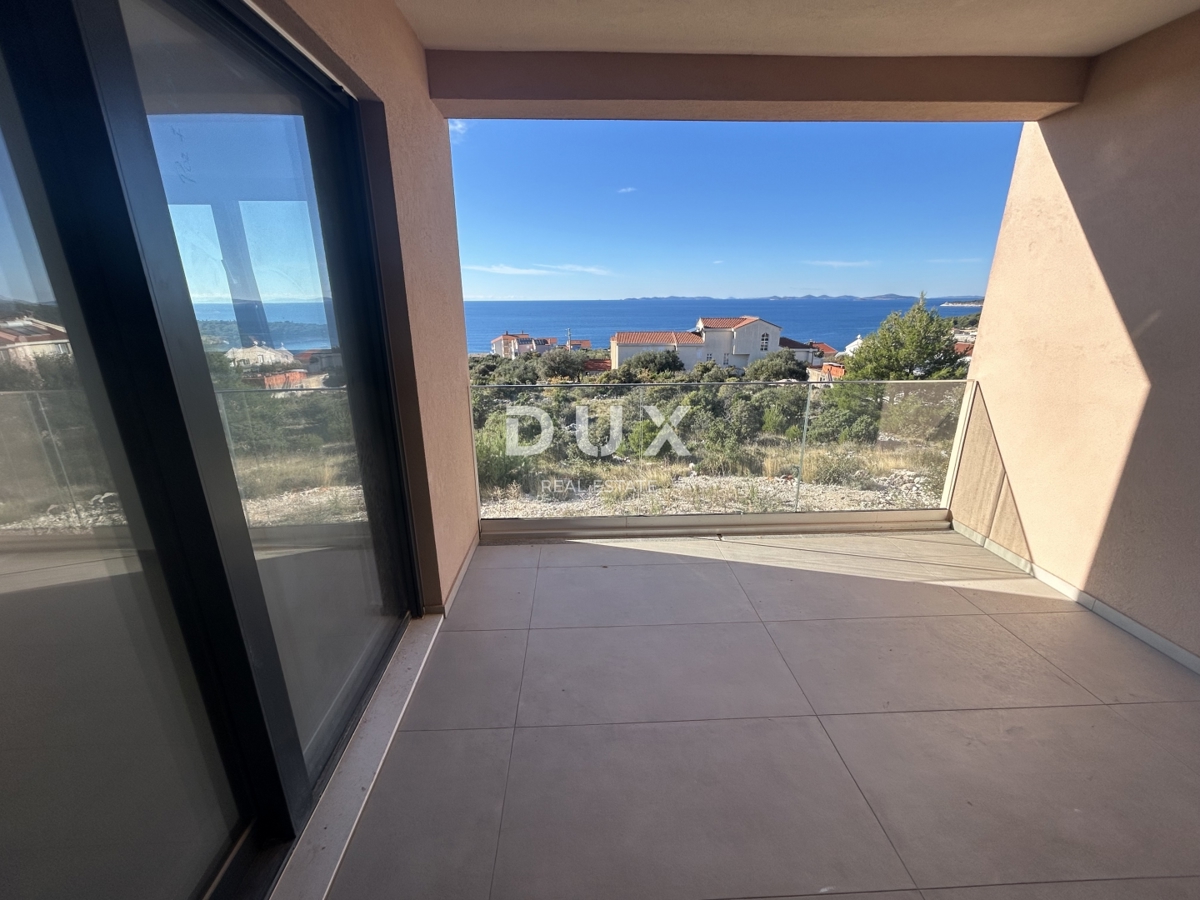 PRIMOŠTEN, DOLAC - Stanovanje v novogradnji s sanjskim pogledom na morje!