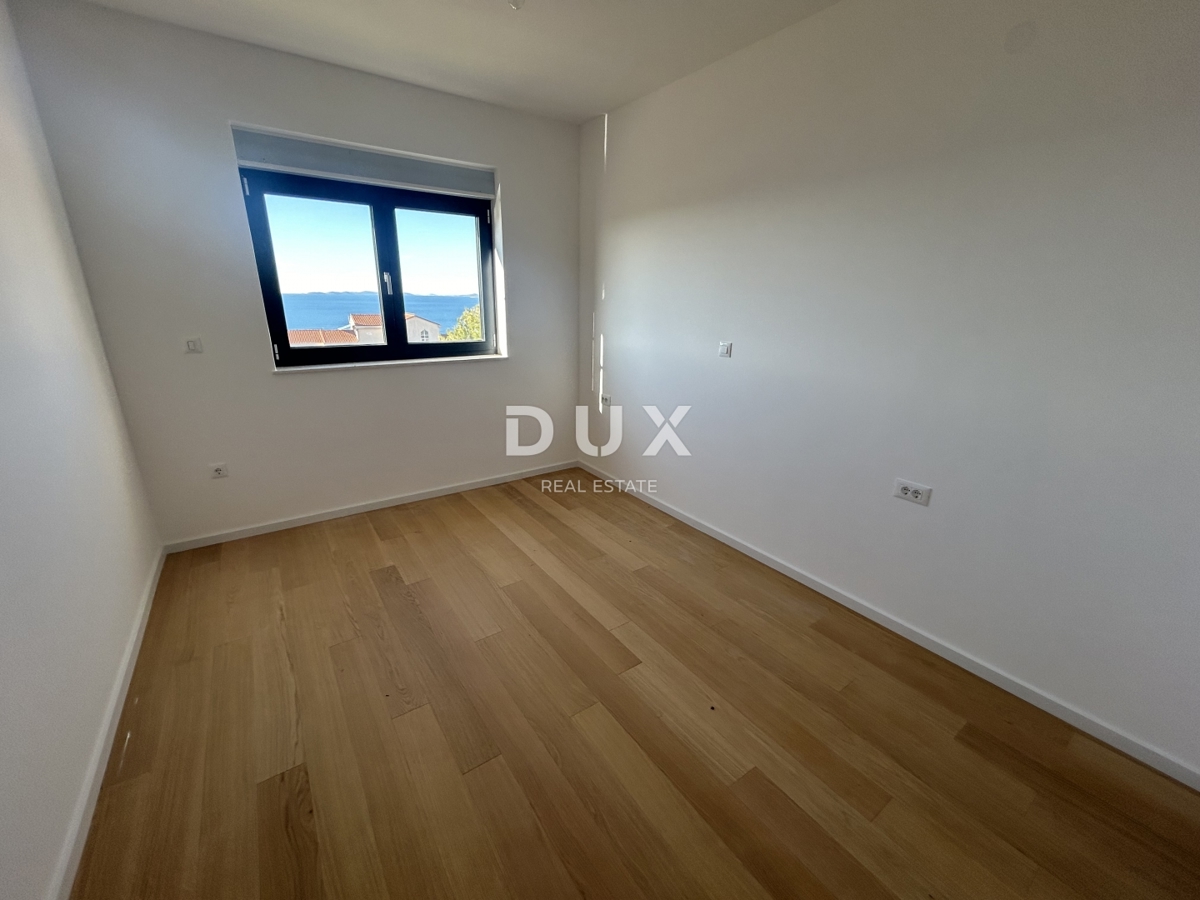 PRIMOŠTEN, DOLAC - Stanovanje v novogradnji s sanjskim pogledom na morje!