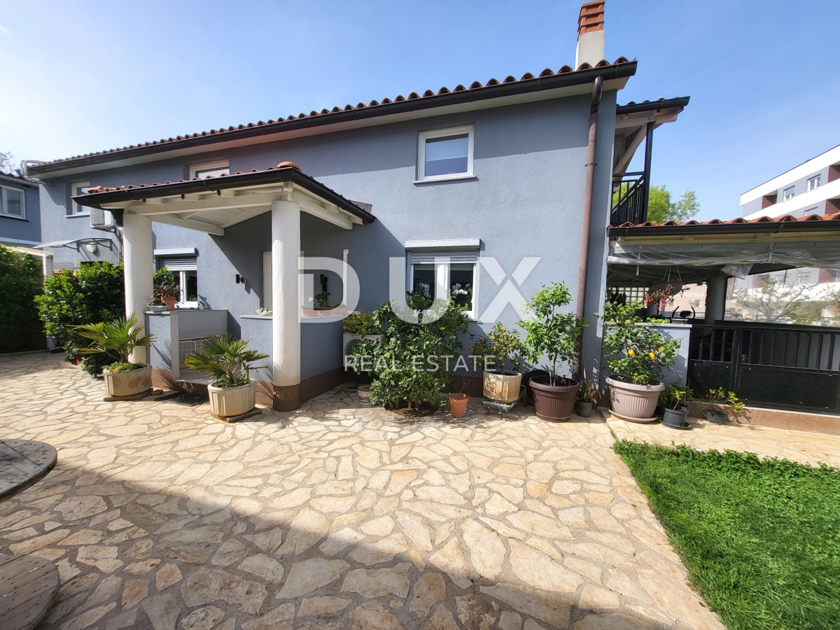 ISTRA, PULA - Apartmajska hiša z bazenom