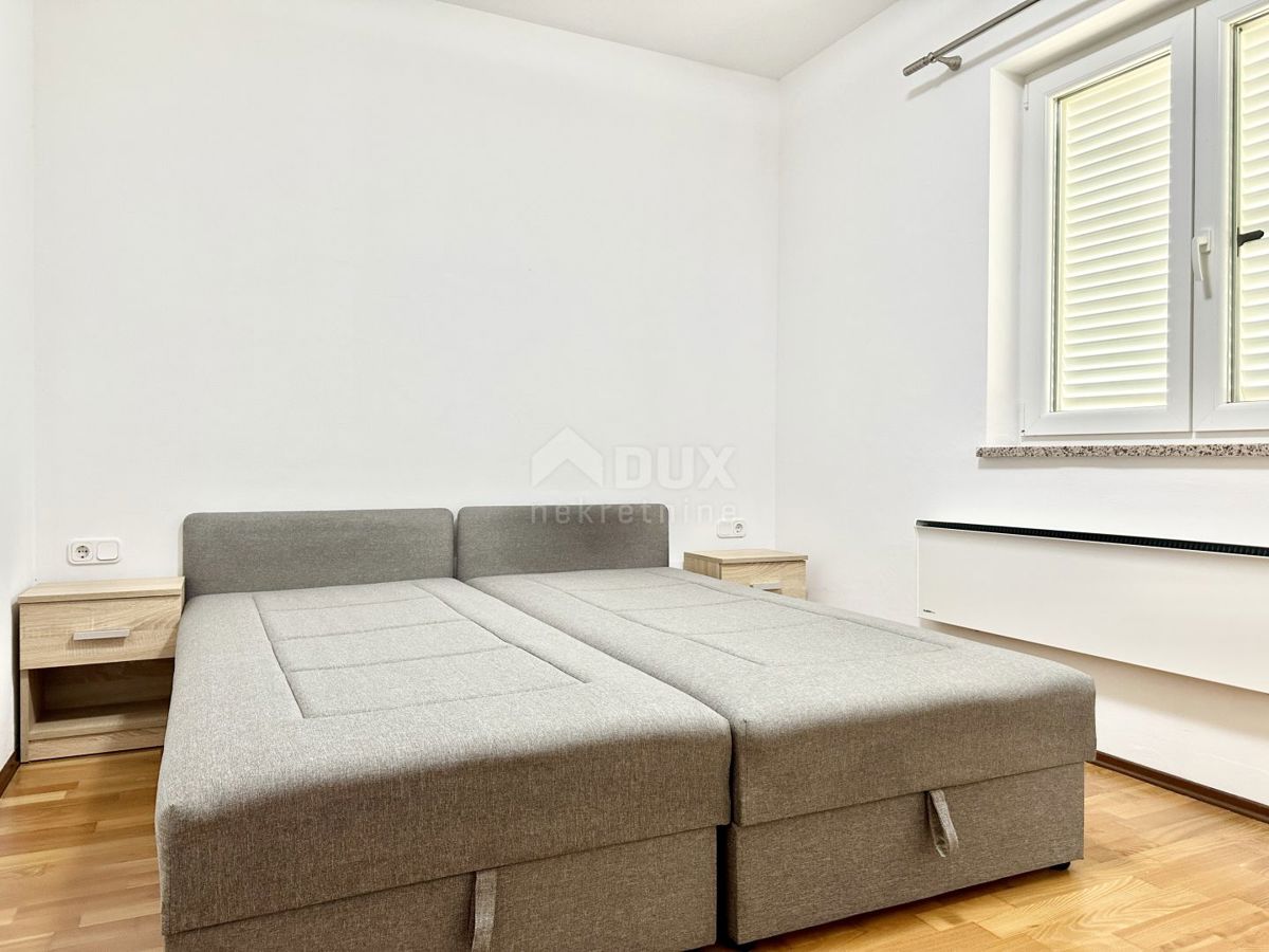 ISTRA, TAR - Gospodarsko stanovanje v bližini vseh potrebščin