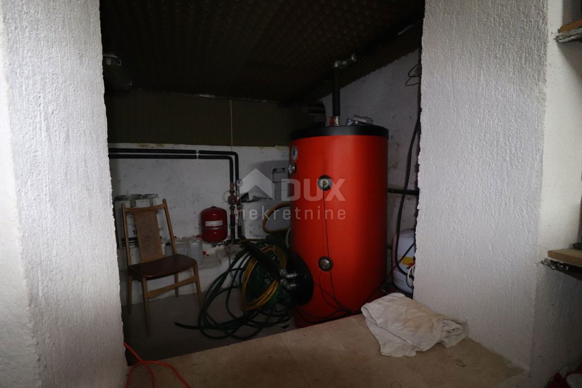 VIŠKOVO, MARINIĆI - Dva apartmaja v pritličju z vrtom!