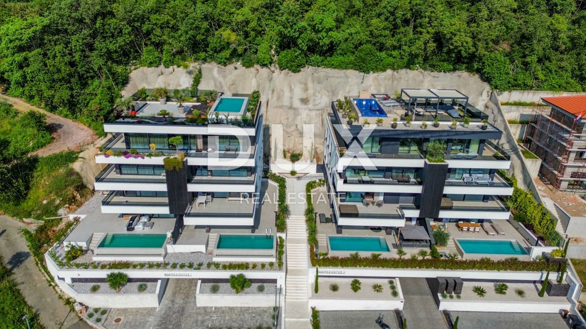 OPATIJA, CENTER - 143m2 ekskluzivno stanovanje v novi stavbi z zasebnim bazenom, panoramski pogled na morje