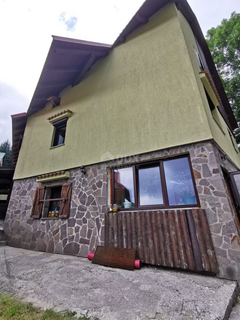 GORSKI KOTAR, BEGOVO RAZDOLJE - hiša z apartmaji in restavracijo