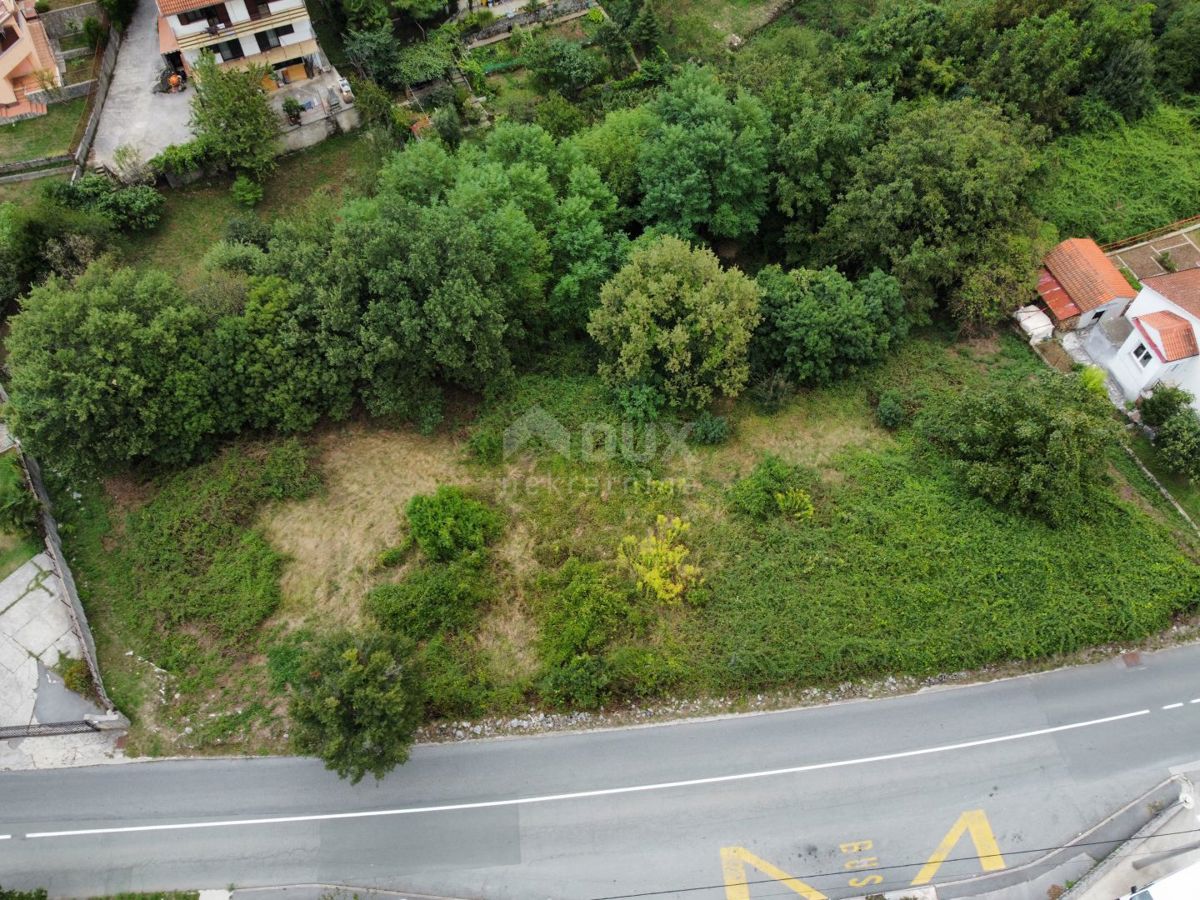 VIŠKOVO - gradbeno zemljišče za gradnjo + hiša na odlični lokaciji, priložnost