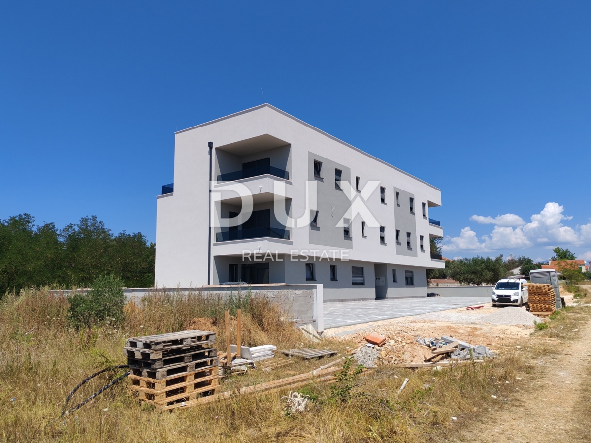 ZADAR, PRIVLAKA - Čudovito stanovanje v 1. nadstropju novogradnje 110 metrov od morja! S4