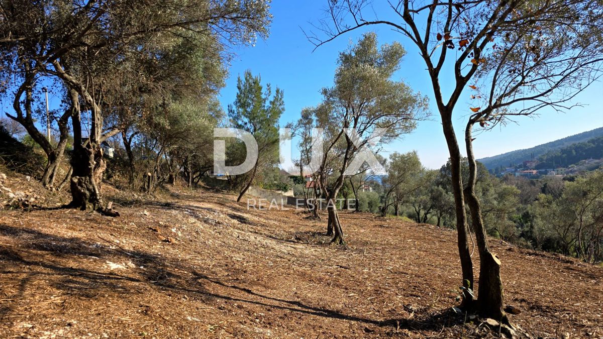 ISTRA, RABAC - Zemljišče s pogledom na morje v bližini plaže