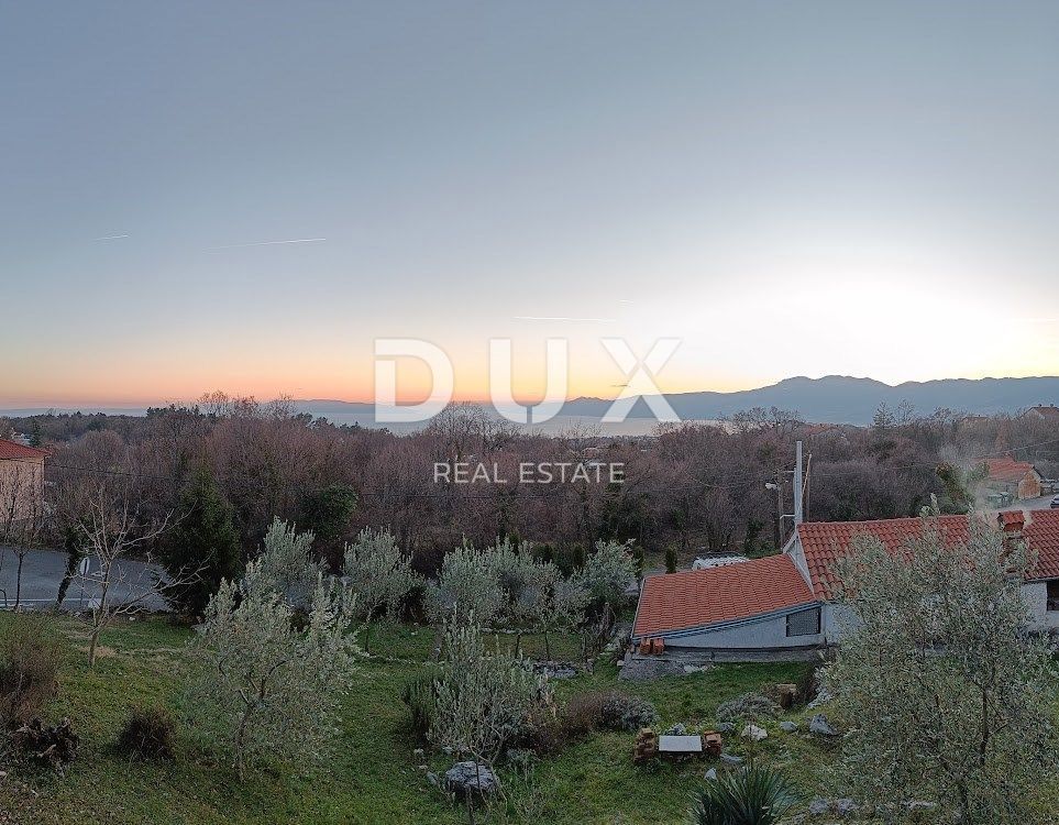 RIJEKA, DRENOVA - zazidljivo zemljišče 1.370 m2 s pogledom na morje za stanovanjski objekt / stanovanja / stanovanja / družinsko hišo / vilo! PRILOŽNOST!!!