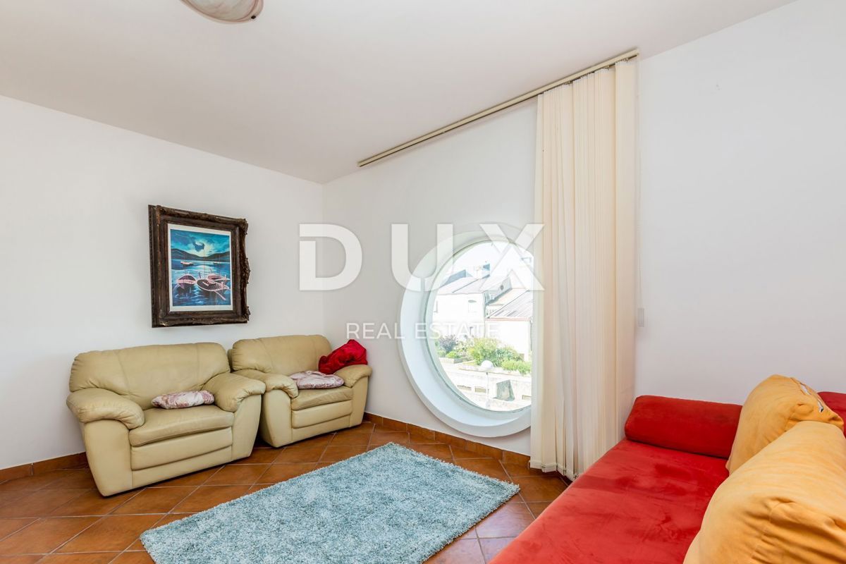 OTOK KRK, NJIVICE - Dva apartmaja s pogledom na morje