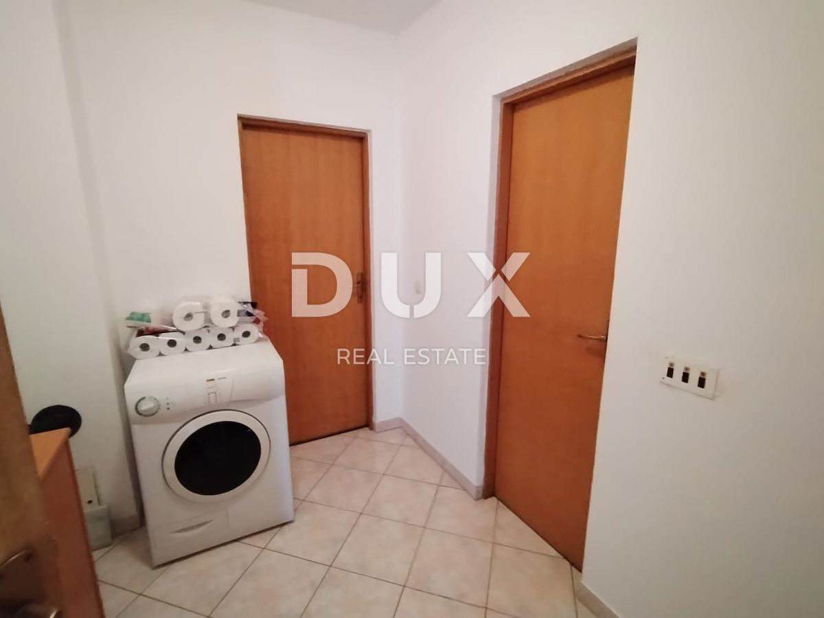 Stanovanje Valdebek, Pula, 250m2