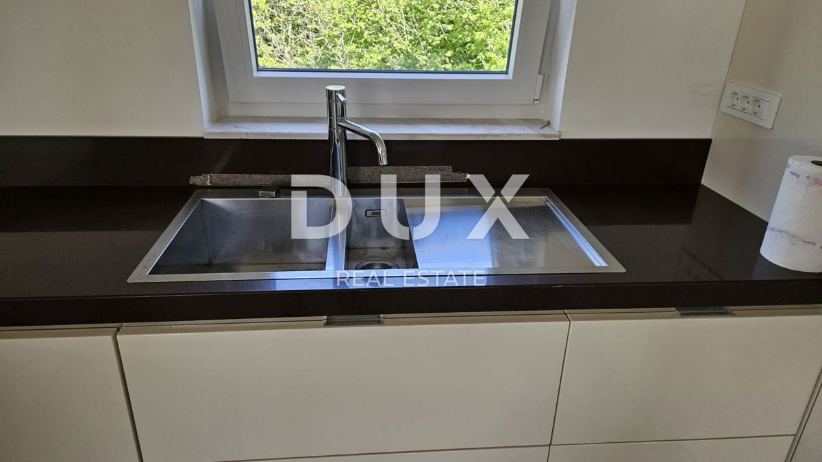 KASTAV, SRDOČI, REŠETARI - penthouse stanovanje, novogradnja, 120m2, dnevna soba + 3 spalnice, pogled na morje in garaža