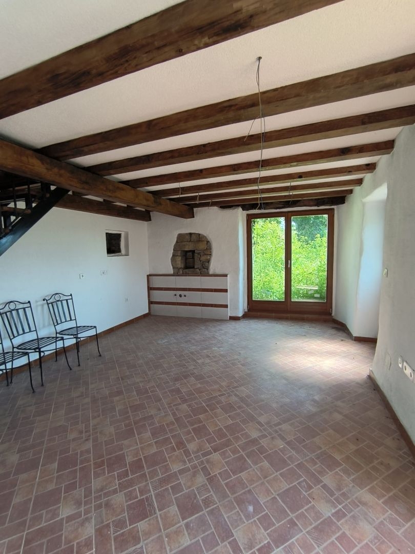 ISTRA, MOTOVUN - Kamnita pravljica v naravi! REDKOST!