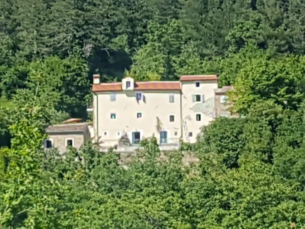 ISTRA, MOTOVUN - Kamnita pravljica v naravi! REDKOST!