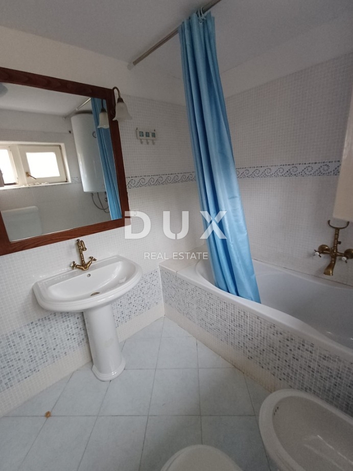 Hiša Jarebinjak, Rogoznica, 120m2