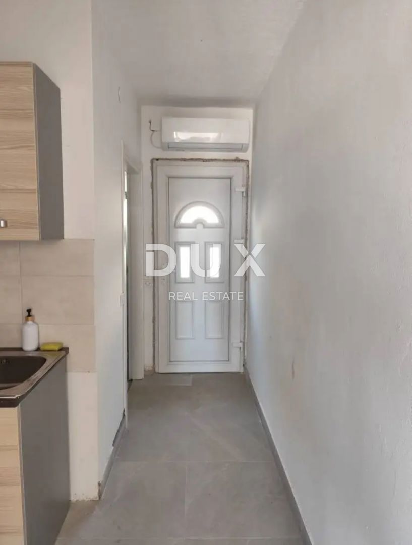 CRIKVENICA, DRAMALJ - apartma s prostorno teraso in čudovitim pogledom na morje