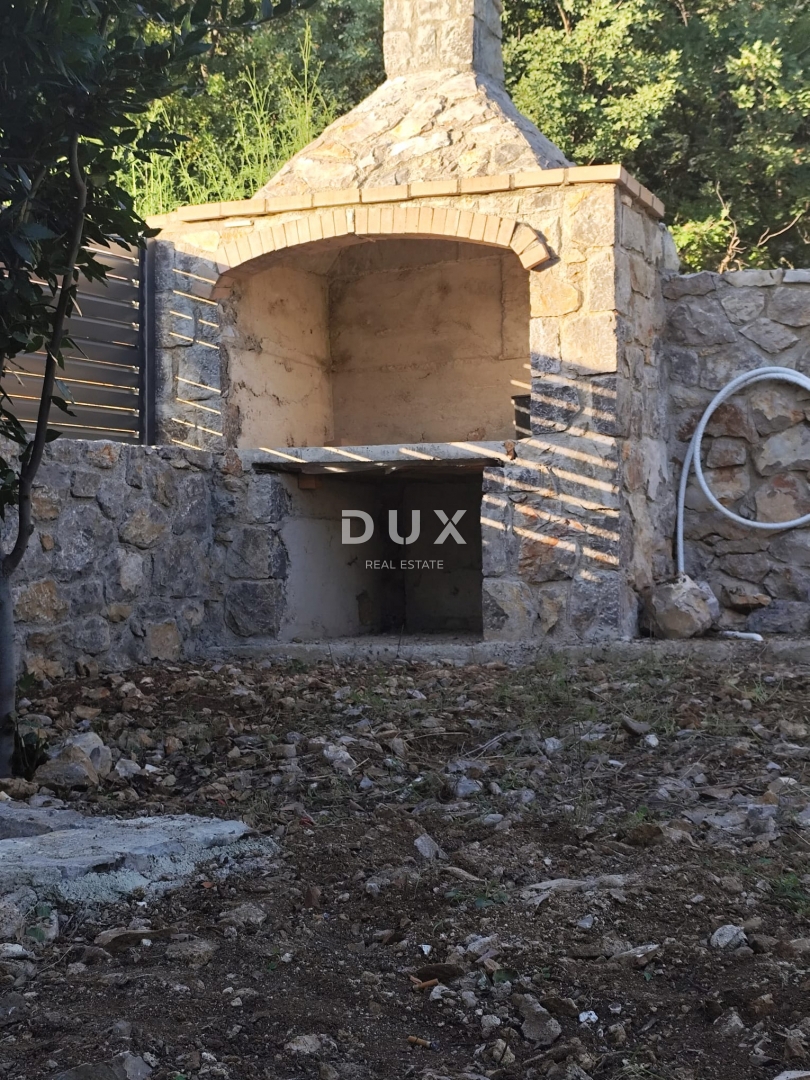 CRIKVENICA, DRAMALJ - apartma s prostorno teraso in čudovitim pogledom na morje