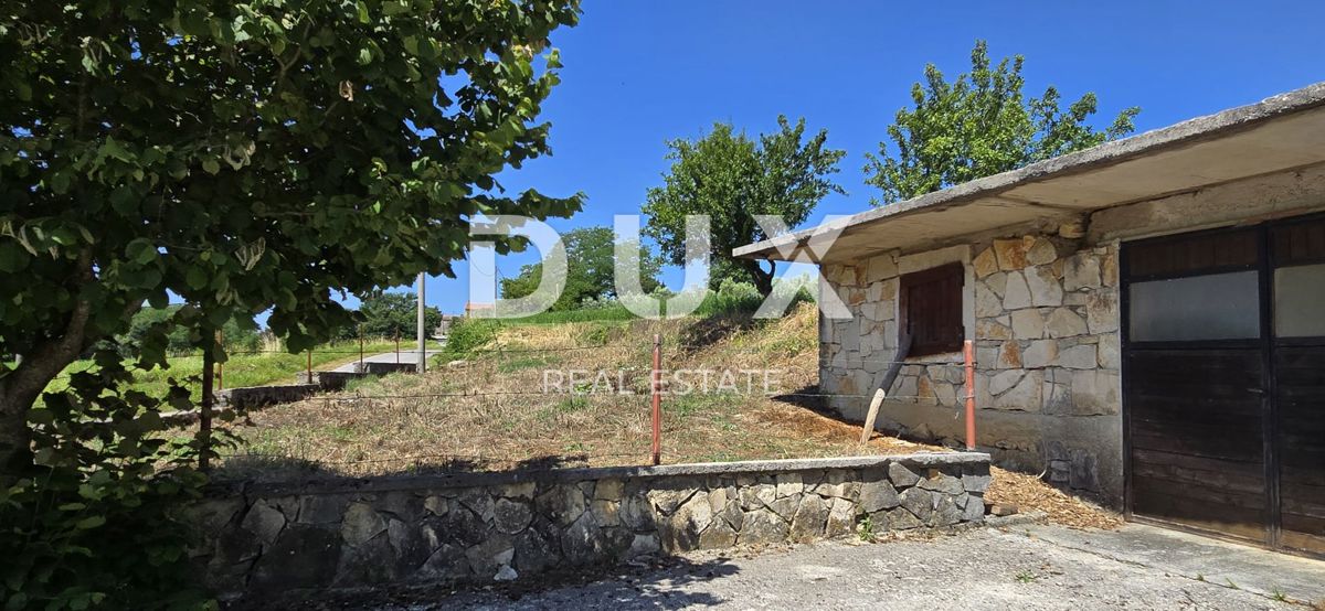 ISTRA, PAZIN, OKOLICA - Prostorno zazidljivo zemljišče z odprtim razgledom