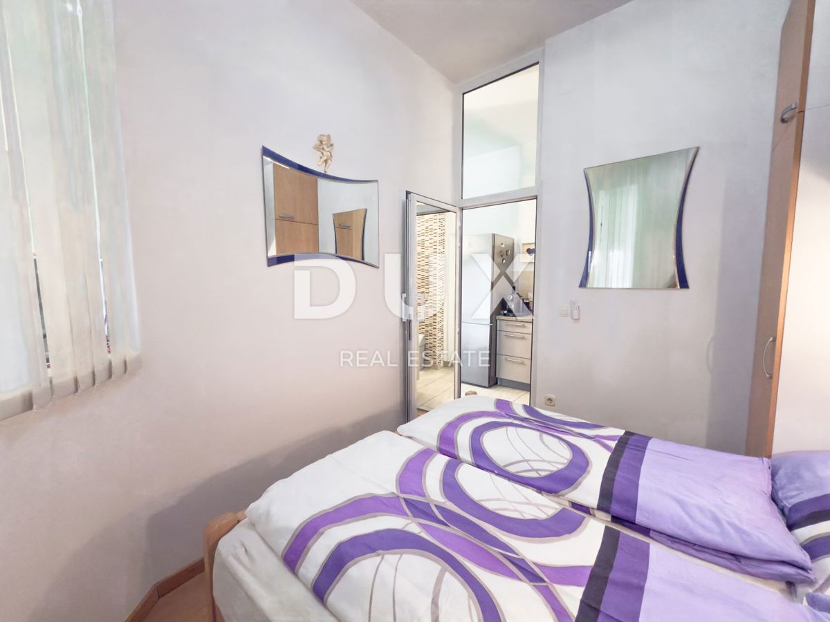 OTOK KRK, BAŠKA - Moderno opremljen apartma, prva vrsta do morja!