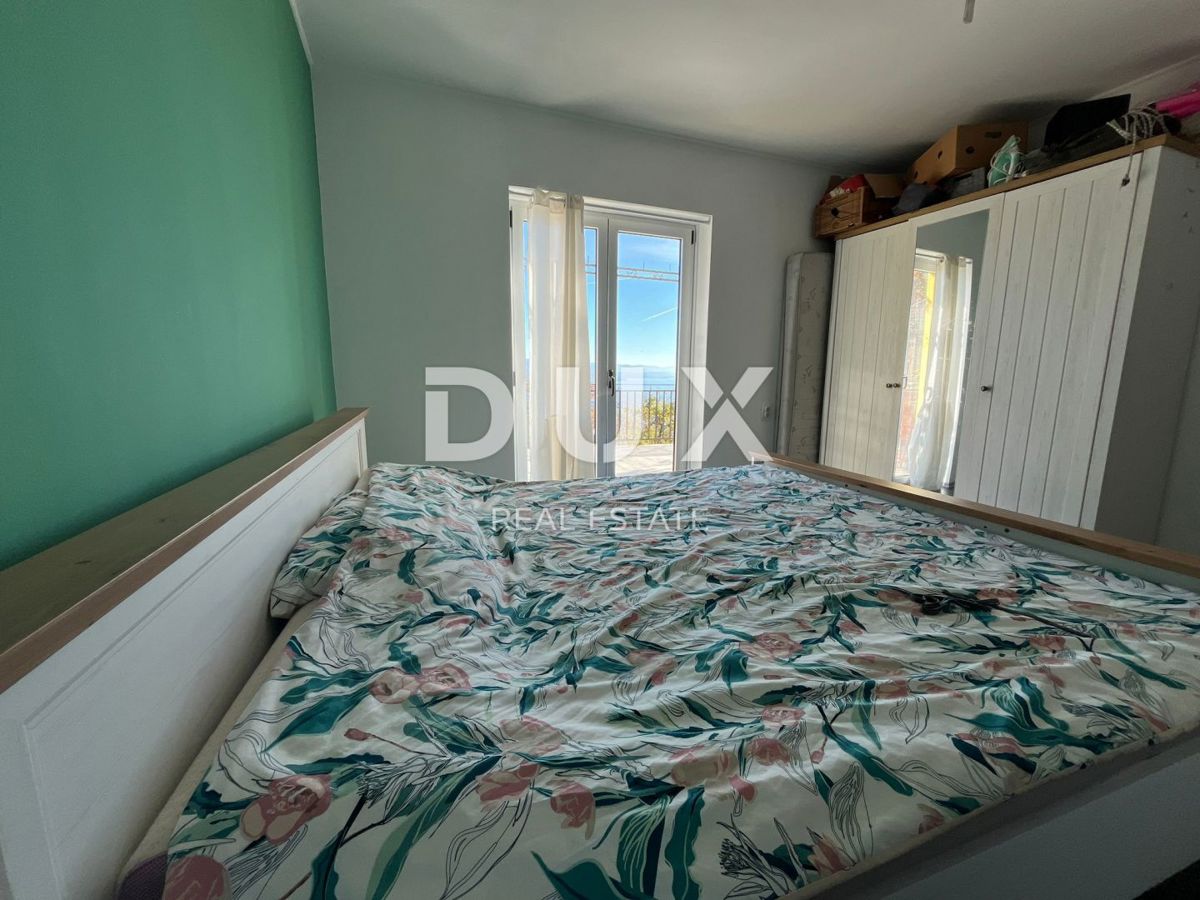 MATULJI, KUČELI - Apartma s pravljičnim razgledom in šarmom
