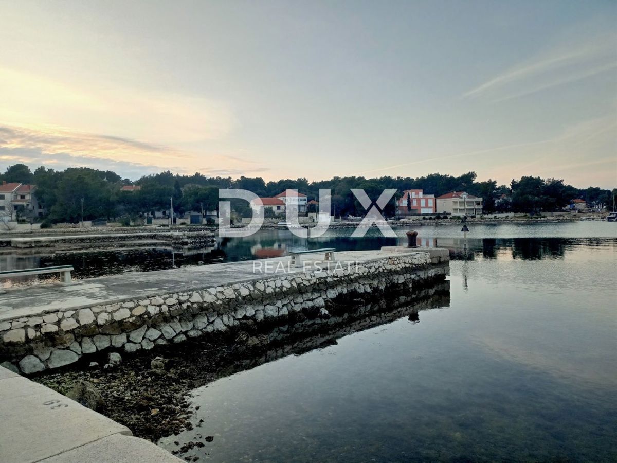 OTOK PAŠMAN, ŽDRELAC - Dvojček hiše 1. vrsta do morja