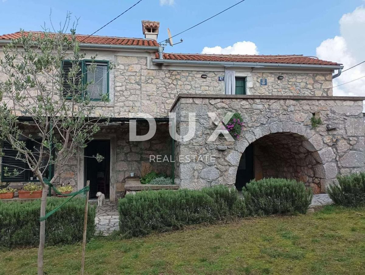 OTOK KRK, DOBRINJ – Kamnita vila z bazenom in pogledom na morje, PRILOŽNOST!!!