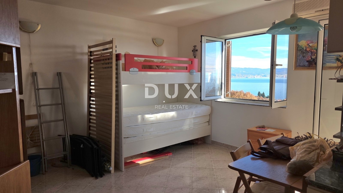 OPATIJA, LOVRAN - Klasično stanovanje z 1 spalnico in pogledom na morje