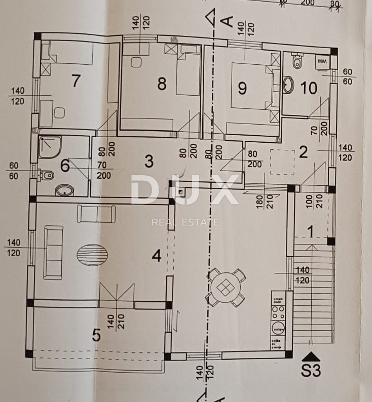 BIOGRAD NA MORU - EKSKLUZIVNA PRILOŽNOST - HIŠA S 4 APARTMAJI IN PROSTORNIM APARTMAJEM - CENTER!