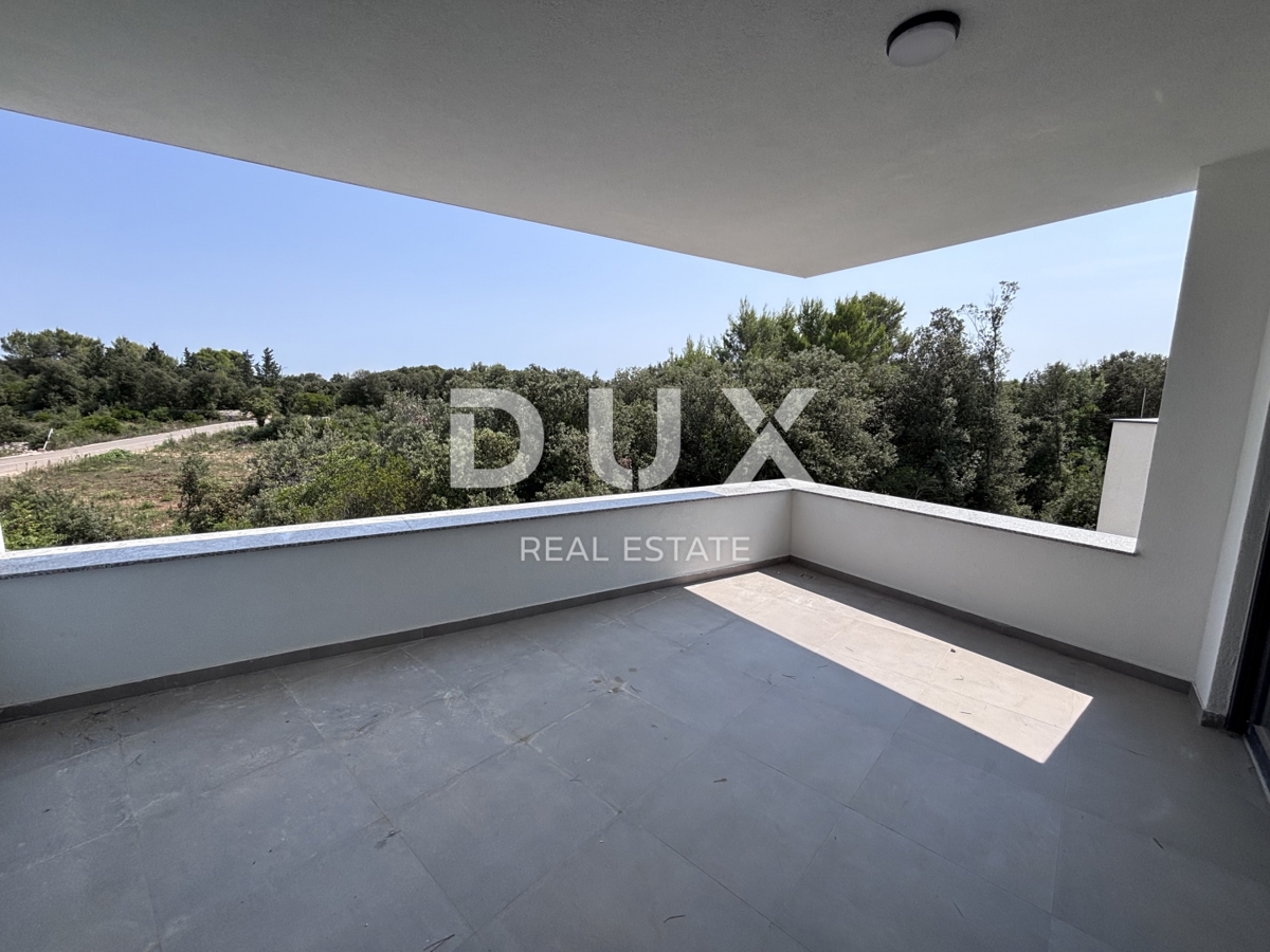 ZADAR, PETRČANE - Moderno penthouse stanovanje v novogradnji blizu morja