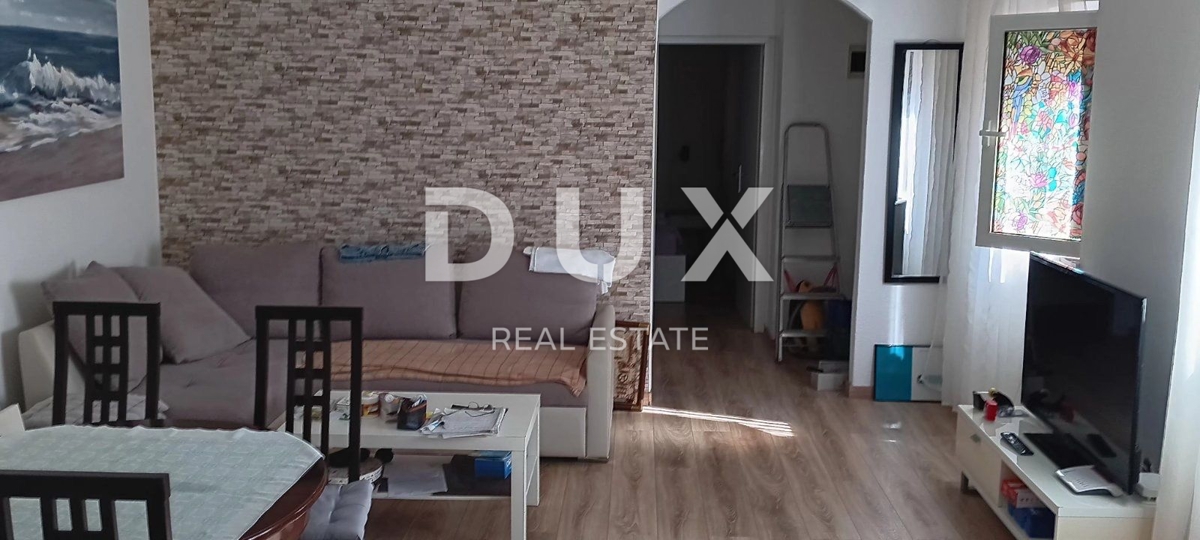 ISTRA, ROVINJ - 2 apartmaja in studio v središču Rovinja s terasami in vrtom!