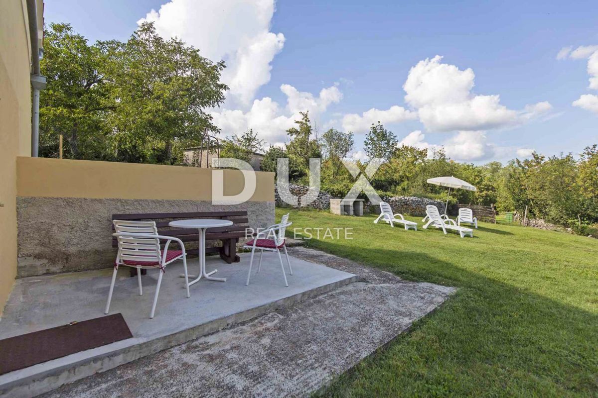 ISTRA, LABIN - Rustikalna hiša obdana z naravo