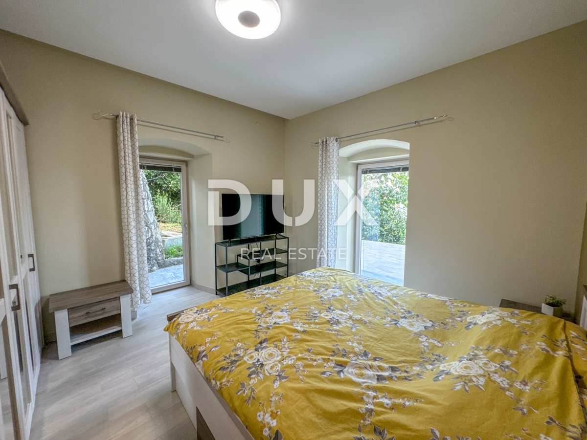 OPATIJA, IČIĆI - stanovanje s čudovito teraso, druga vrsta do morja, v odličnem stanju, razgled, parkirišče