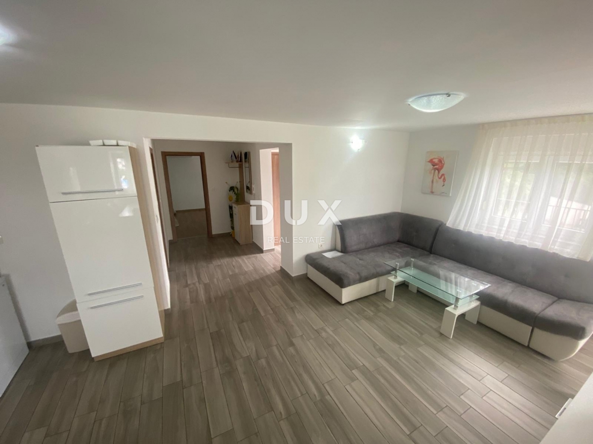 OPATIJA, VEPRINAC - stanovanje 4 spalnice + dnevna soba, 136 m2 z bazenom in pogledom na morje! PRILOŽNOST!