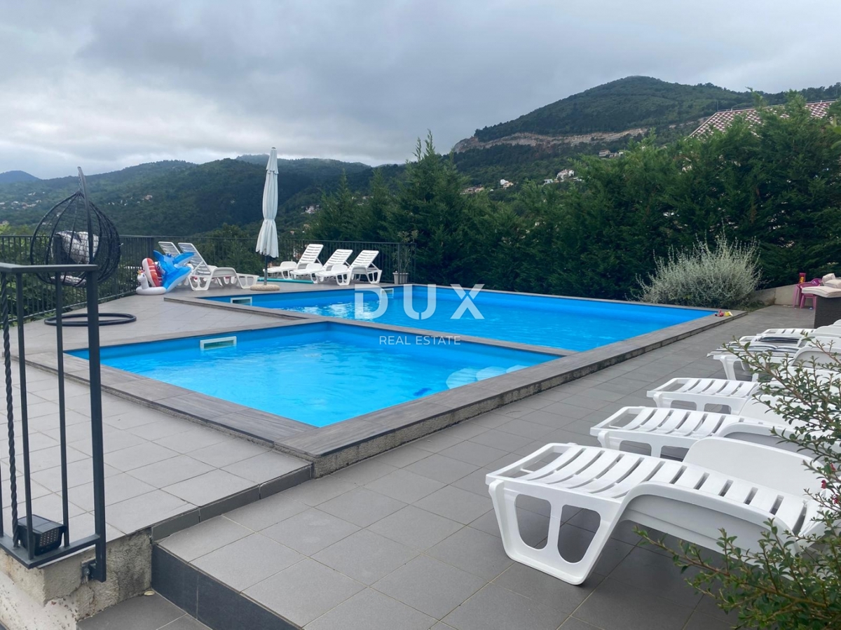 OPATIJA, VEPRINAC - stanovanje 4 spalnice + dnevna soba, 136 m2 z bazenom in pogledom na morje! PRILOŽNOST!