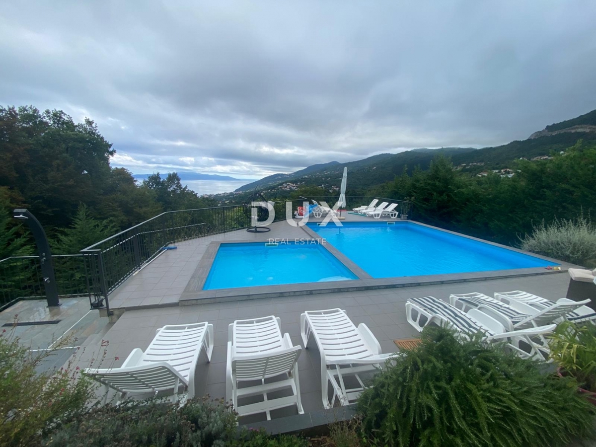 OPATIJA, VEPRINAC - stanovanje 4 spalnice + dnevna soba, 136 m2 z bazenom in pogledom na morje! PRILOŽNOST!