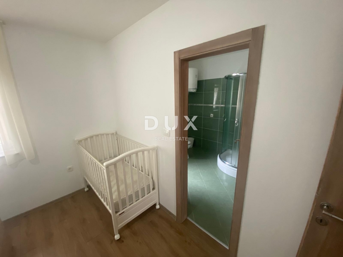 OPATIJA, VEPRINAC - stanovanje 4 spalnice + dnevna soba, 136 m2 z bazenom in pogledom na morje! PRILOŽNOST!