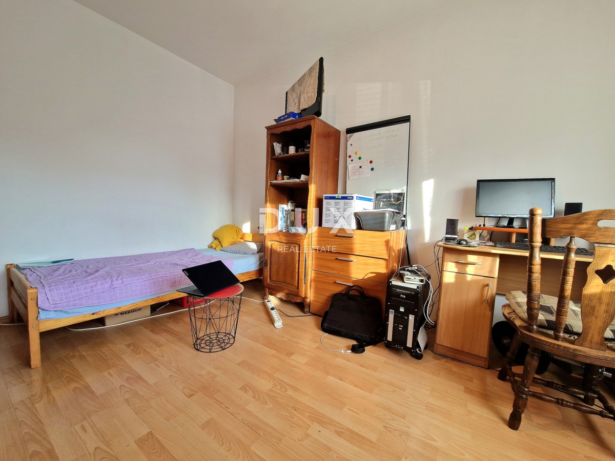 VIŠKOVO, MARINIĆI - 3s+dnevna soba z vrtom 290m2