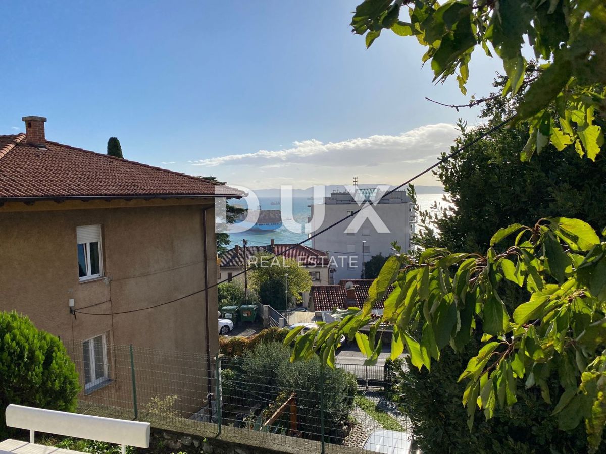 RIJEKA, KRIM - 2 samostojni hiši s pogledom na morje + 2 gospodarski poslopji + vrt! PRILOŽNOST!