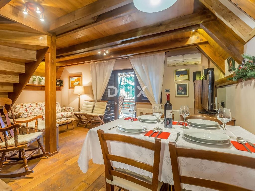 GORSKI KOTAR, LIČ - Čudovita pravljična hiša, obdana z zelenjem!