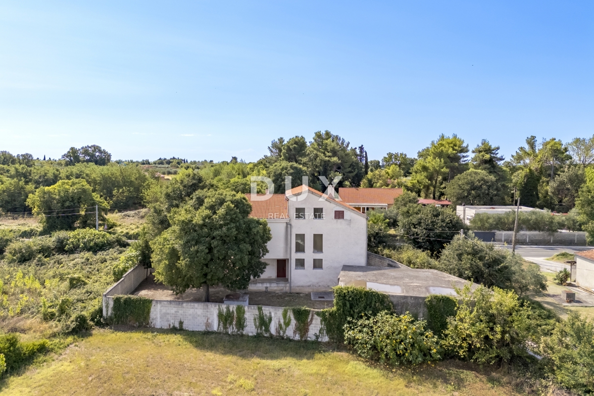 ZADAR, SMILČIĆ - družinska hiša v gradnji