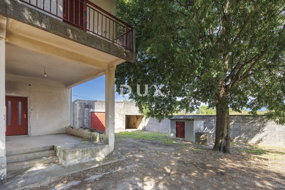 ZADAR, SMILČIĆ - družinska hiša v gradnji