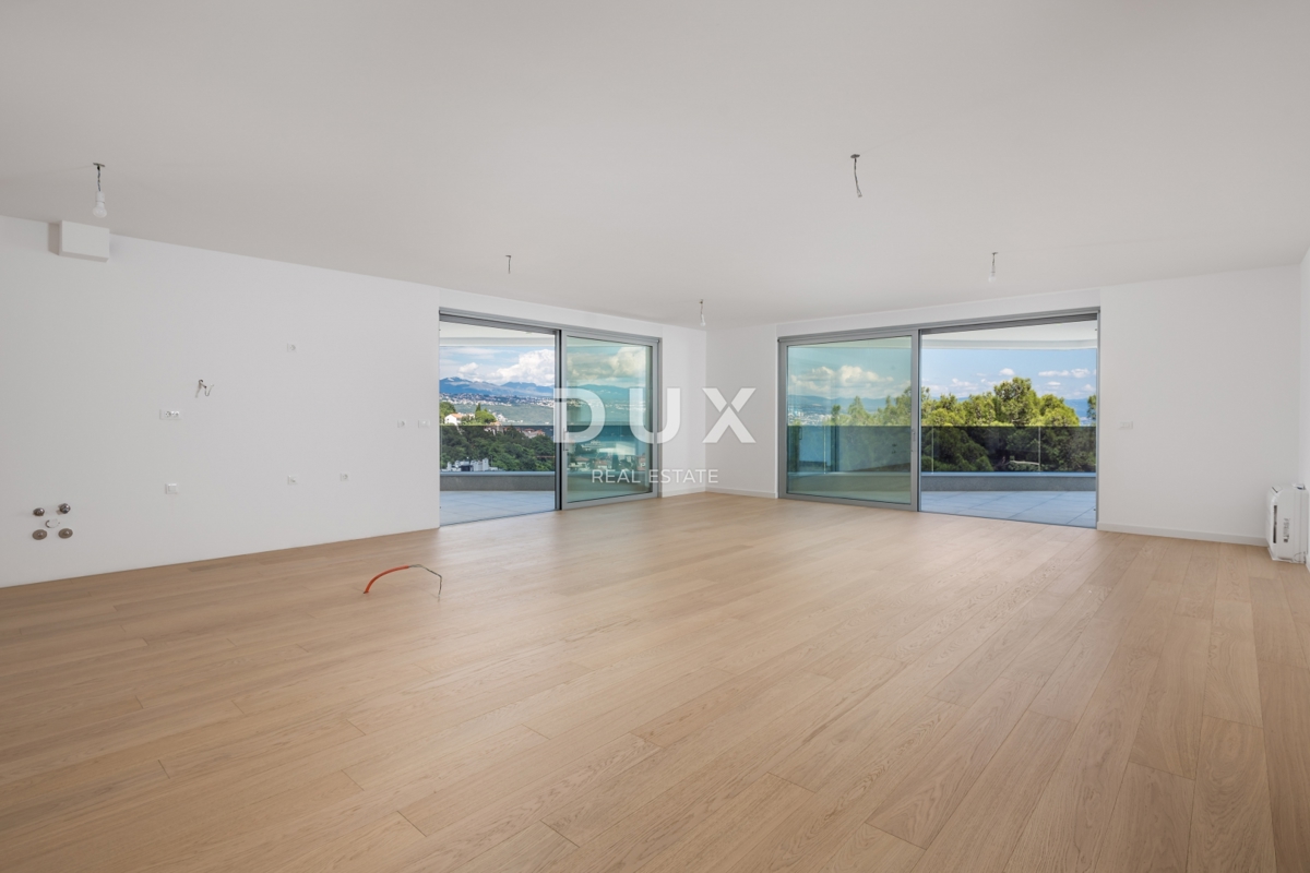 OPATIJA, CENTER - luksuzna stanovanjsko-poslovna stavba s 7 stanovanji, garažo in bazenom v središču Opatije