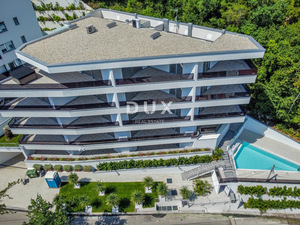 OPATIJA, CENTER - luksuzna stanovanjsko-poslovna stavba s 7 stanovanji, garažo in bazenom v središču Opatije