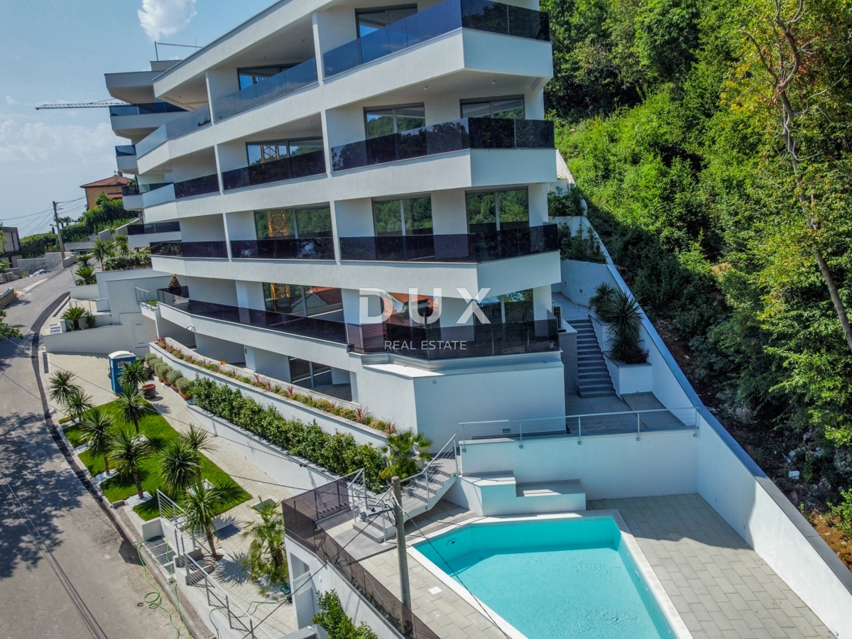 OPATIJA, CENTER - luksuzna stanovanjsko-poslovna stavba s 7 stanovanji, garažo in bazenom v središču Opatije